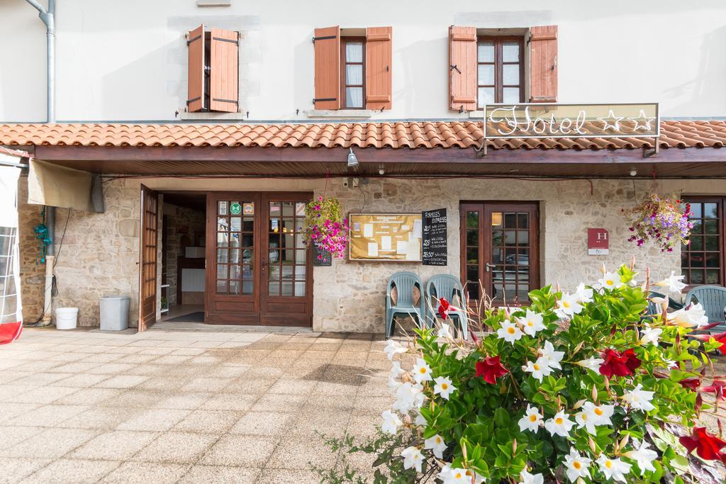 Hotel Le Petit Sale Saint-Just-le-Martel Zewnętrze zdjęcie